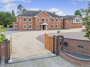 Supporting image for story: Stunning Georgian Shropshire mansion hits the market