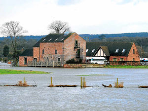 Supporting image for story: Flood warnings in place across Midlands as heavy rain batters region