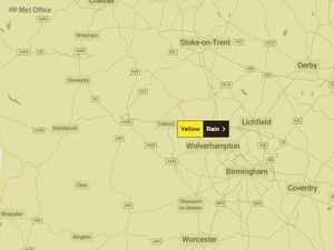 Supporting image for story: Met Office issues 12-hour weather warning with heavy rain forecast for overnight