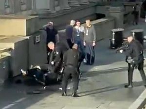 Supporting image for story