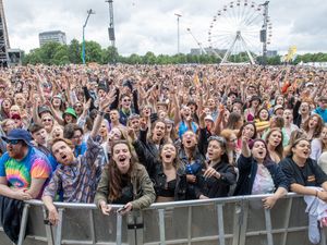 Supporting image for story: The View frontman praises Glasgow crowds as Trnsmt music festival begins