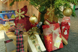 Supporting image for story: Kirsty Bosley: Don't be a stranger to spreading some love this Christmas