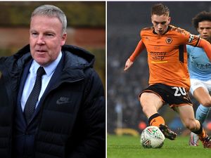 Supporting image for story: Kenny Jackett eyes another move for Wolves' Connor Ronan