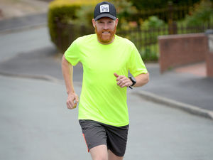 Supporting image for story: Shropshire's Dan overcomes injury for solo marathon bid 