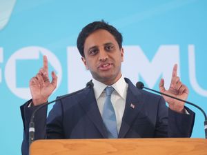 Supporting image for story: Reform UK would launch grooming gangs inquiry if elected, chairman says