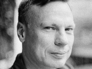 Supporting image for story: Heartbreak for family as Shropshire artist and 'Covid denier' dies aged 46