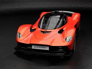 Supporting image for story: Feel the force! Aston Martin Valkyrie’s mega power revealed