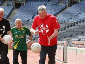 Supporting image for story: Tributes paid to Michael Lyster ‘moderniser of sport broadcasting’