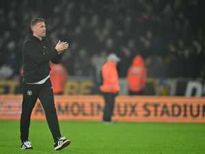 Supporting image for story: "We've got to do our bit for them" - Rob Edwards makes Wolves demand to reward fans