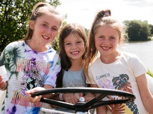 Supporting image for story: Sun shines on Newport for super show