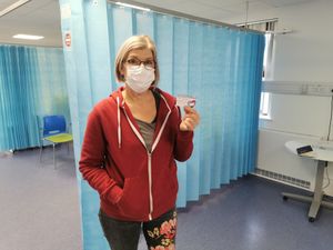 Supporting image for story: Call for patients with weakened immune systems to get third Covid vaccine