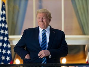 Supporting image for story: Trump halts Covid-19 relief talks until after election