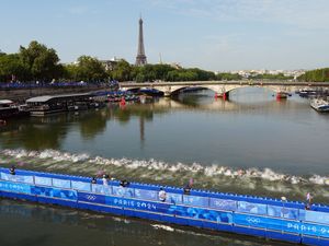 Supporting image for story: Mixed relay under way despite withdrawal of Belgium due to ‘E. coli’ illness