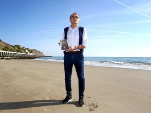 Supporting image for story