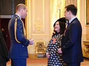 Supporting image for story: Campaigning parents honoured after death of daughter who ate Pret baguette