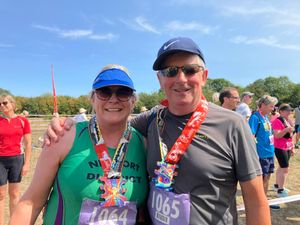 Supporting image for story: Runners tackle tunnels in 10k effort