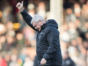 Supporting image for story: Aston Villa boss Steve Bruce: 'We have a chance' at automatic promotion