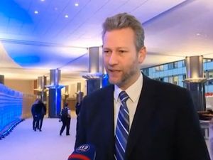 Supporting image for story: Ex-Reform leader in Wales jailed for accepting £40k for pro-Russian statements