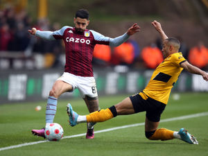 Supporting image for story: Galatasary eye a move for Aston Villa's Morgan Sanson