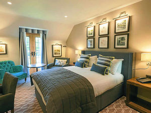 Supporting image for story: Holiday Review: Dreaming of the Spires