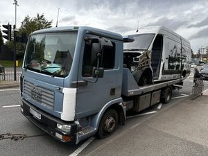 Supporting image for story: Two arrested after police use stinger outside suspected Walsall chop shop