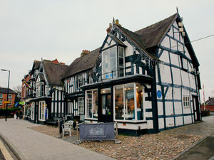 Supporting image for story: Campaign begins to turn Newport plastic free