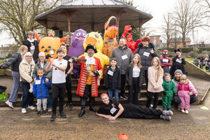 Stafford Pancake Race (Pic: Ian Knight / Z70 Photography)