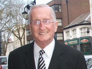 Supporting image for story: Tributes to former Walsall mayor and council leader Brian Powell