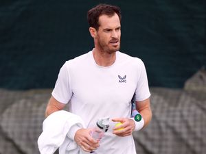 Supporting image for story: Wimbledon day two: Murray, Djokovic and Vondrousova in the spotlight