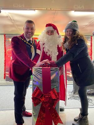 The Christmas lights switch on in Oldbury. Photo: Sandwell Council