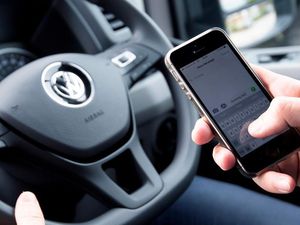Supporting image for story: Van drivers still risking fine and penalty points by shunning handsfree technology