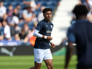 Supporting image for story: Carlos Corberan: West Brom's Jeremy Sarmiento has to keep working