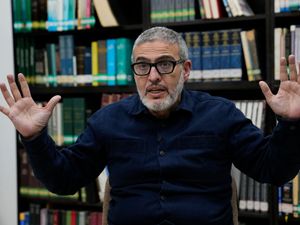 Supporting image for story: UK doctor denied entry to France for senate meeting on Gaza