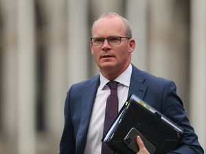 Supporting image for story: Santa cleared to enter Irish airspace after being given essential worker status