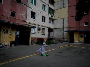 Supporting image for story: Russia may be in Ukraine to stay after 100 days of war