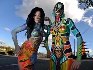 Supporting image for story: Amazing art brought to life on human canvas