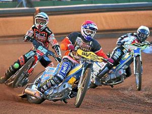 Supporting image for story: Aces high for Wolves as they belt Belle Vue