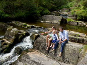 Supporting image for story: Tourists urged to respect Welsh countryside and avoid repeat of overcrowding and littering