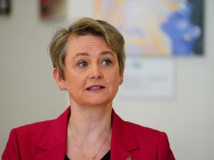 Supporting image for story: Review into in-country asylum applications under way, Yvette Cooper confirms
