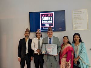 Taste of Himalayan staff at English curry award