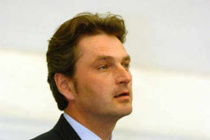 Supporting image for story: MP Daniel Kawczynski will lie in road to stop Shrewsbury incinerator