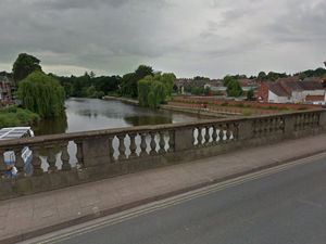 Supporting image for story: Man pulled from water in Shrewsbury river rescue