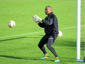 Supporting image for story: Preview: Kenny Jackett puts faith in Wolves 'keeper Carl Ikeme