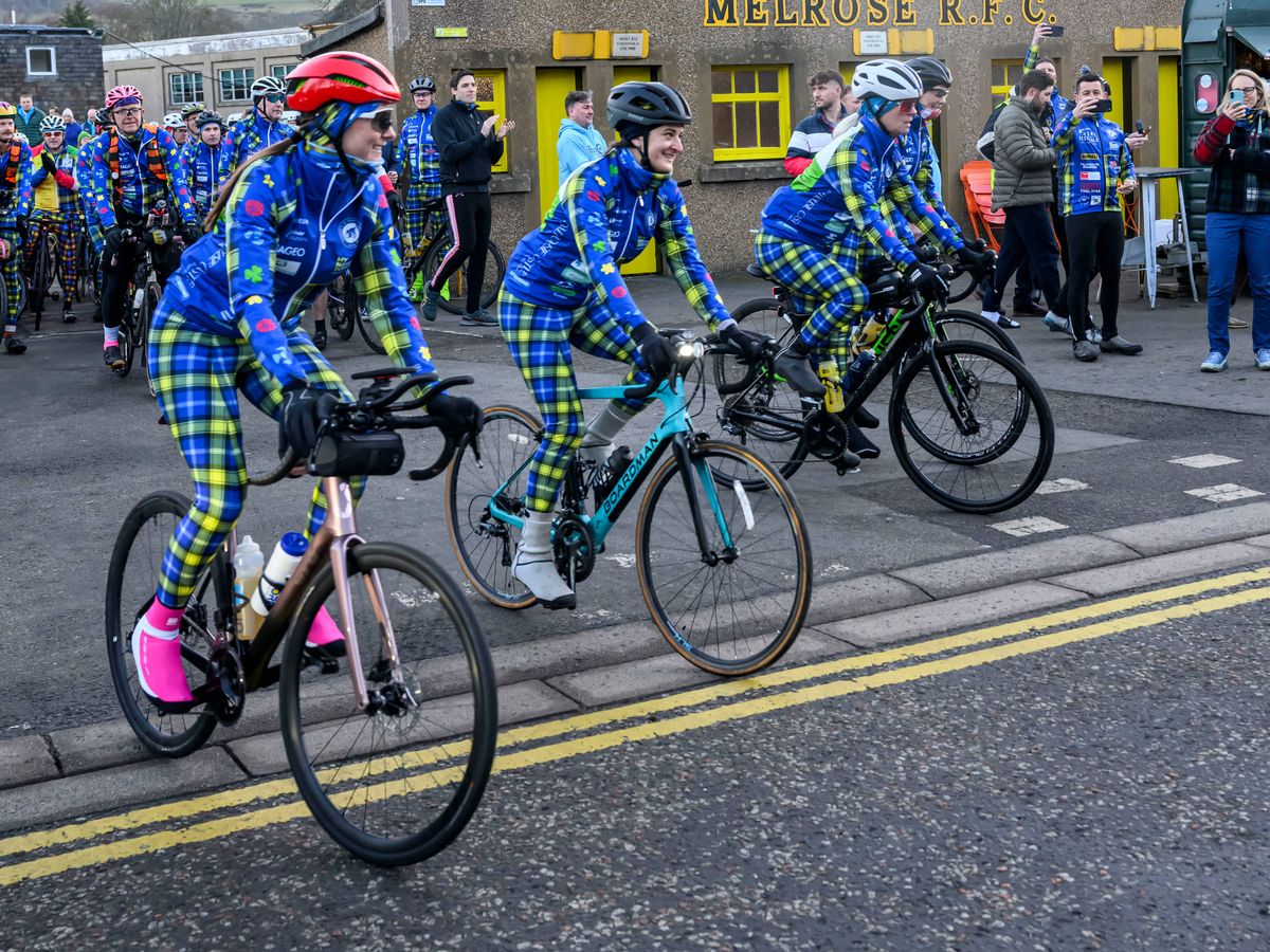 Charity cycle involving wife of Doddie Weir sets off with £1m already raised