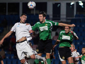 Supporting image for story: AFC Telford keeping Graham Hutchison