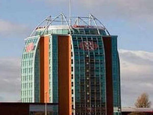 Supporting image for story: Pritchard in property sale to pay off debts