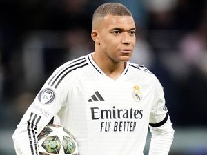 Supporting image for story: Kylian Mbappe admitted to hospital with acute gastroenteritis