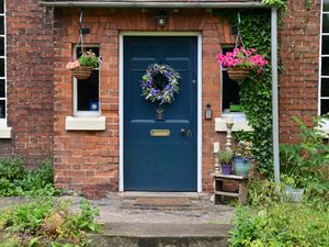 Supporting image for story: Traditional bed and breakfast in Telford announces shock closure due to 'colossal' bills and growth of Airbnb