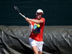 Supporting image for story: Jannik Sinner retires due to illness in Cincinnati final against Carlos Alcaraz