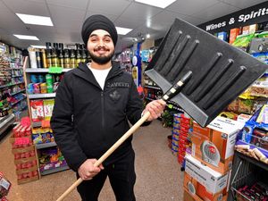 Supporting image for story: Storm Goretti in the West Midlands - latest updates as schoosl announce closures and trains cut services